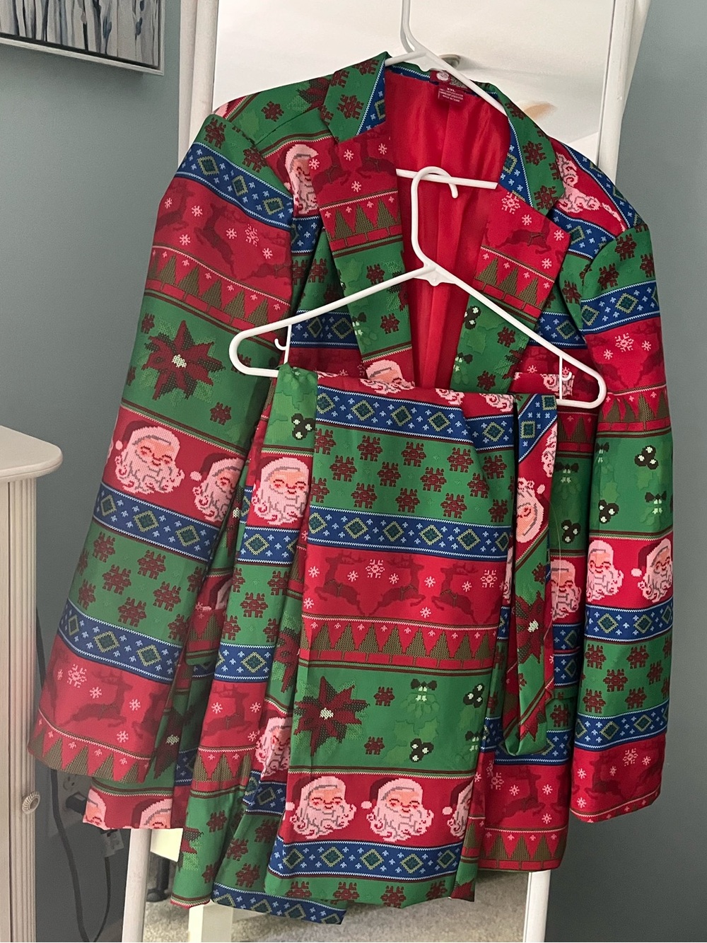 Men’s Holiday Santa Print Jacket, Pants, and Tie Matching Set